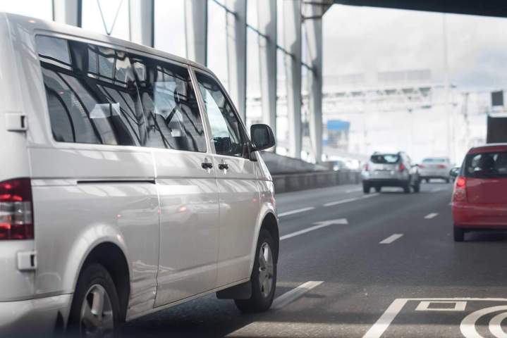 Location de minibus avec chauffeur Montluçon
